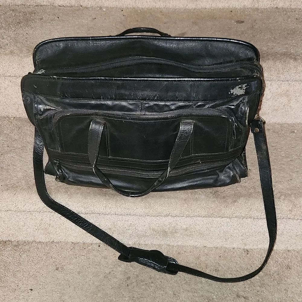 Vintage Black Leather Briefcase Bag - Picture 2 of 8
